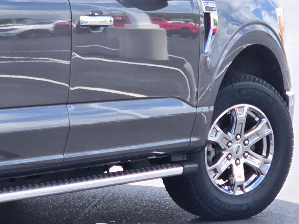 2022 Ford F-150 XLT photo 10