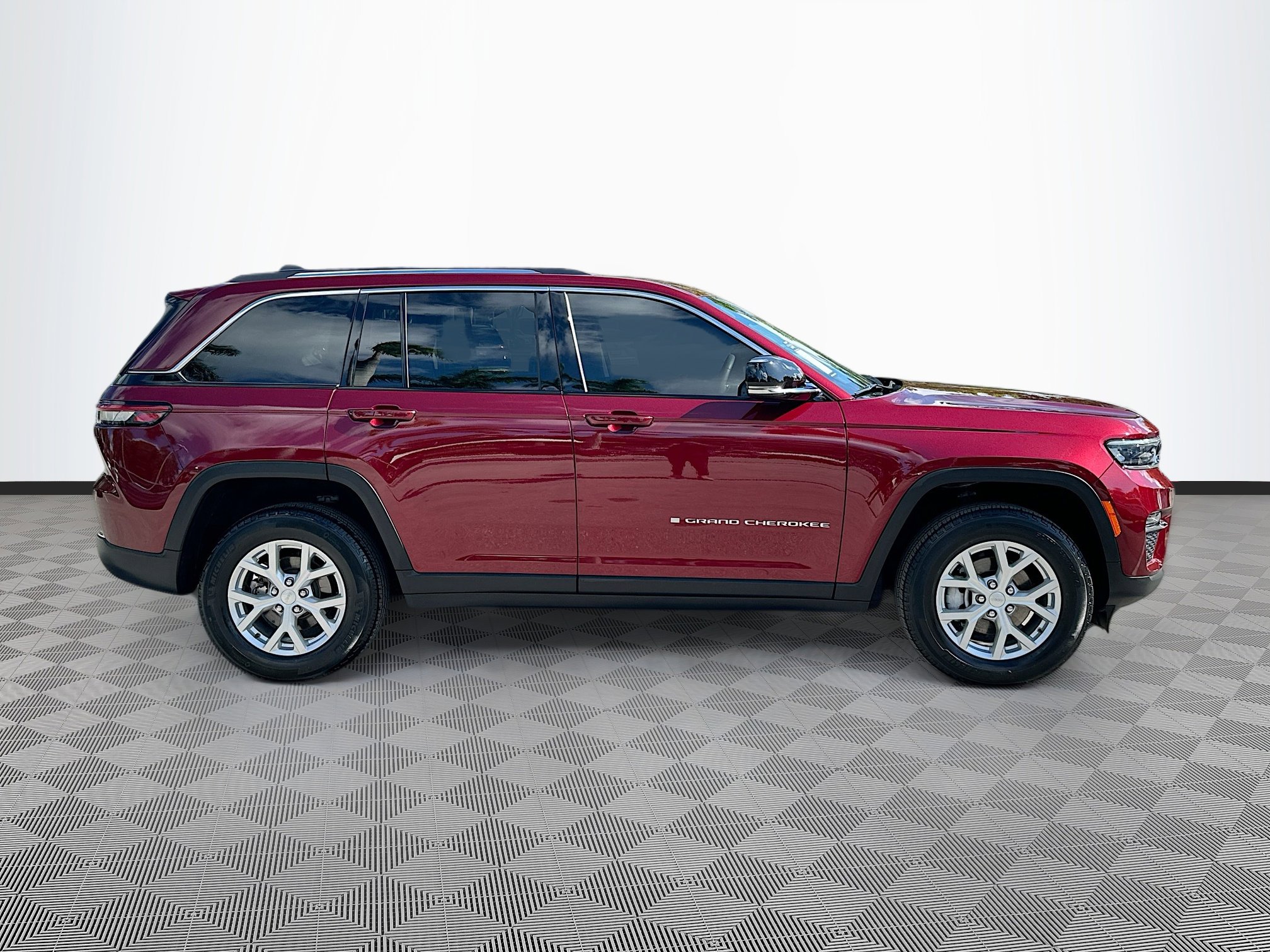 2023 Jeep Grand Cherokee Limited photo 8