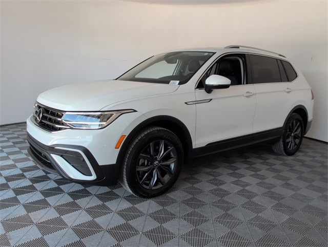 2022 Volkswagen Tiguan SE photo 4