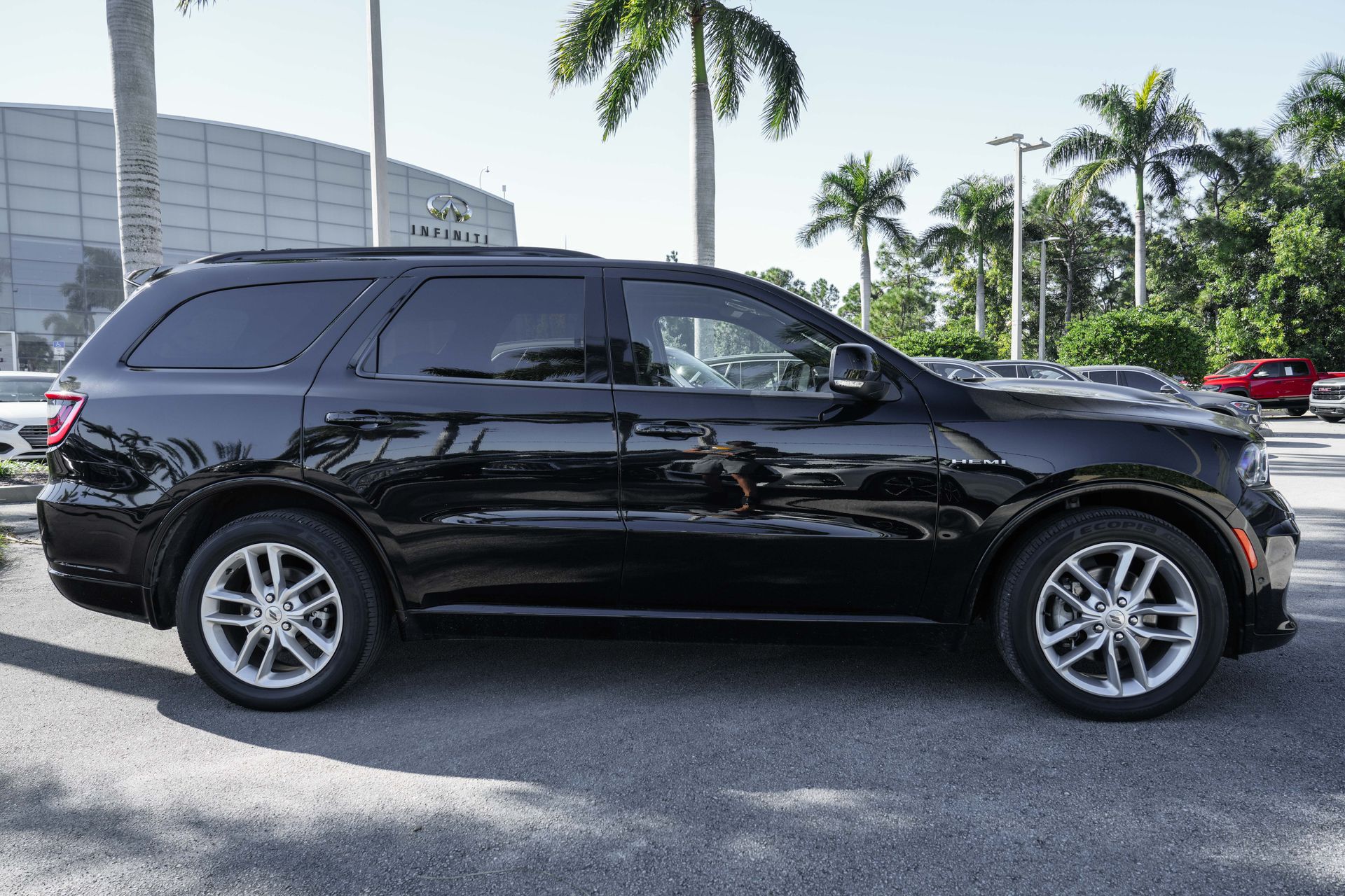 2024 Dodge Durango R/T Plus photo 2