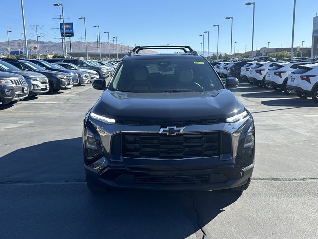 2026 Chevrolet Equinox ACTIV photo 2