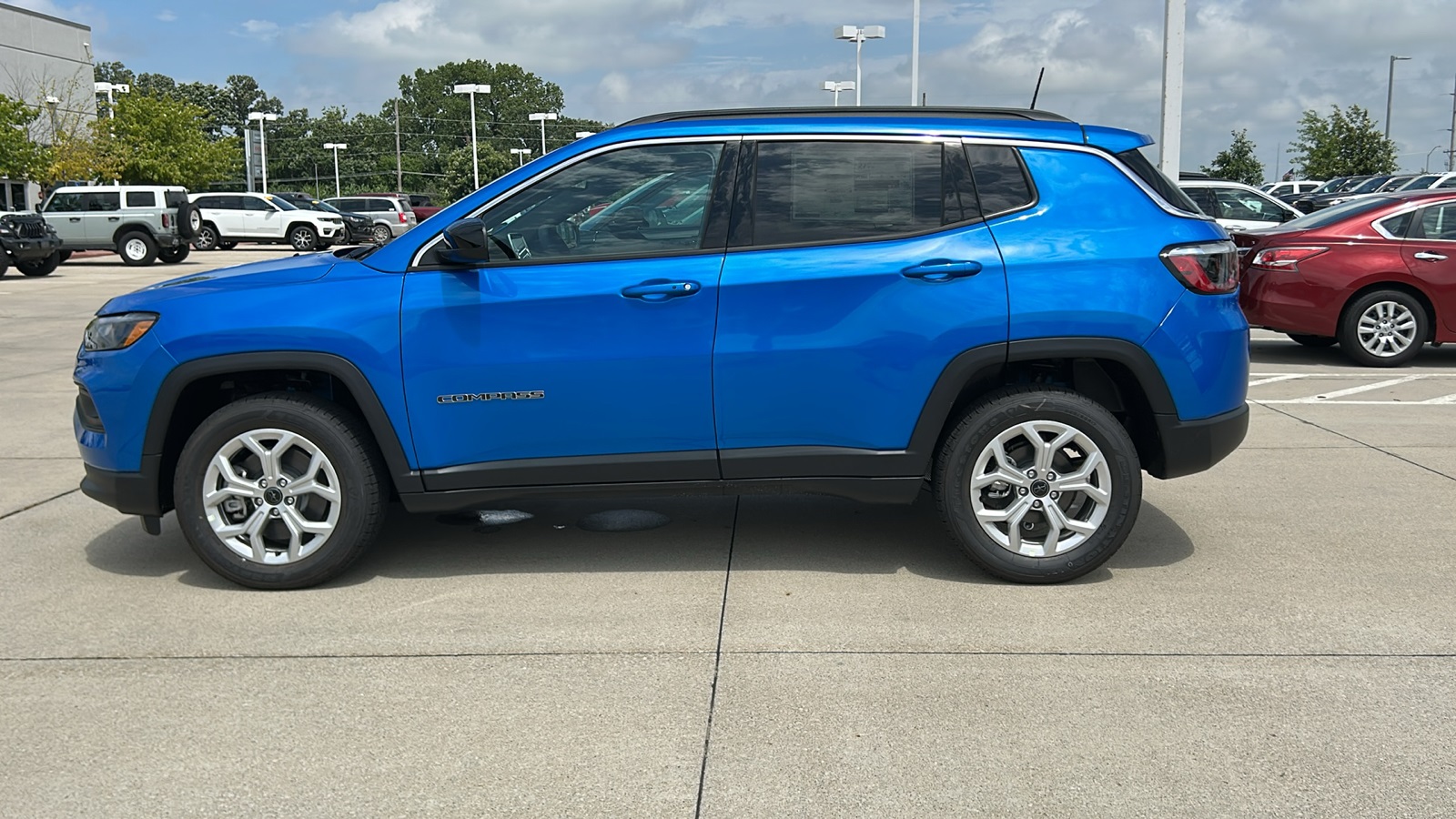 2025 Jeep Compass Latitude photo 5