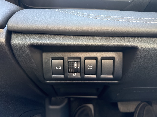 2025 Subaru Outback Touring XT photo 6