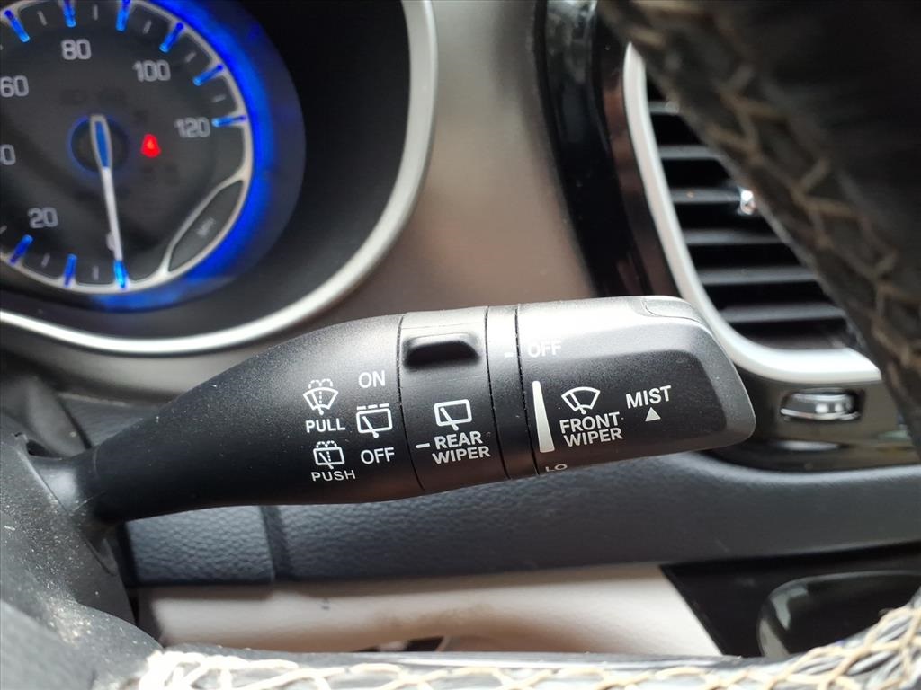 2021 Chrysler Pacifica Touring L photo 13