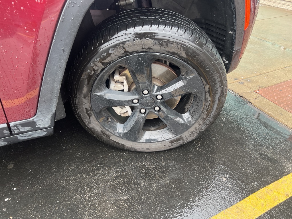 2023 JEEP GRAND CHEROKEE L - Image 2