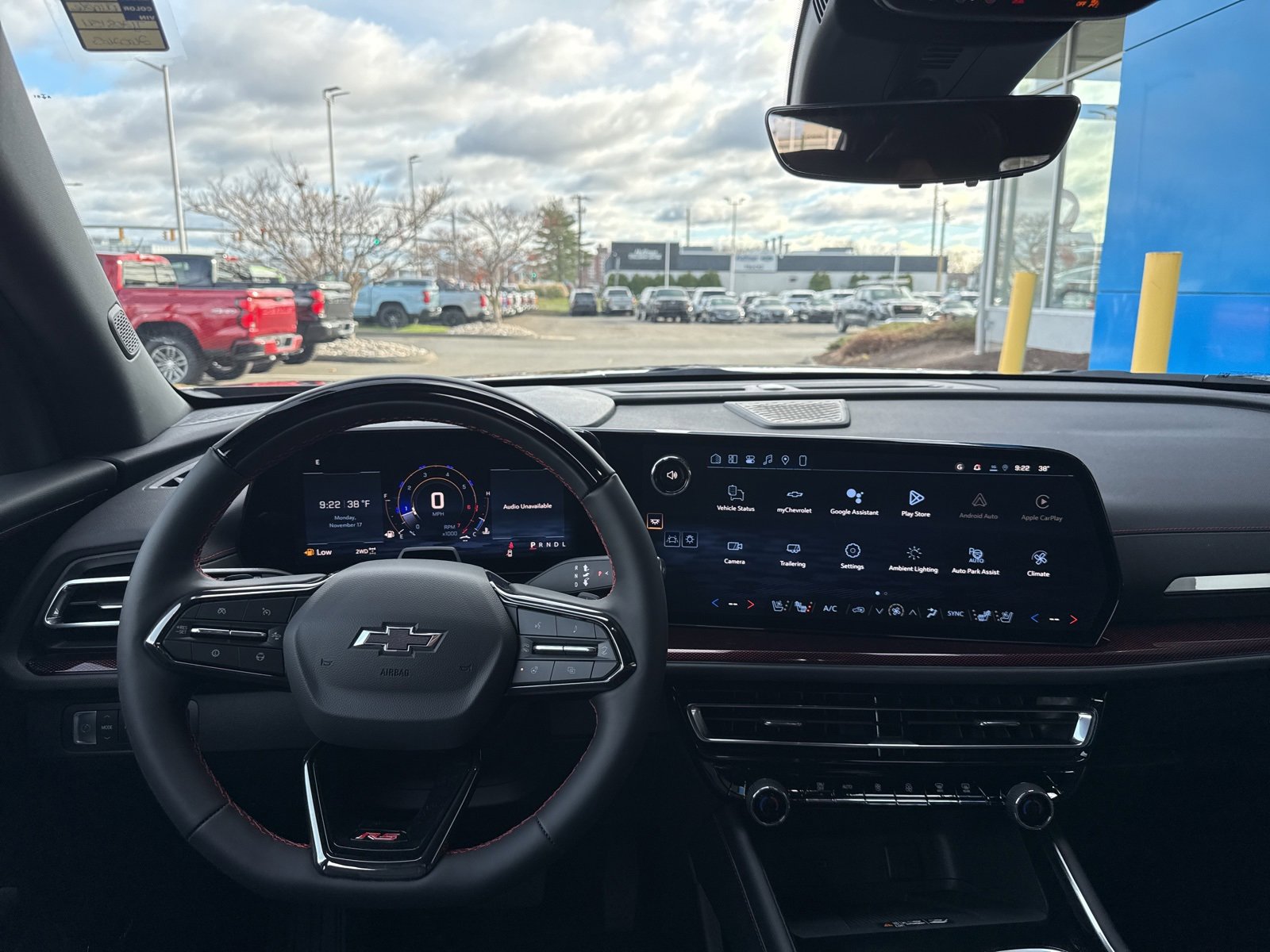 2026 Chevrolet Traverse RS photo 2