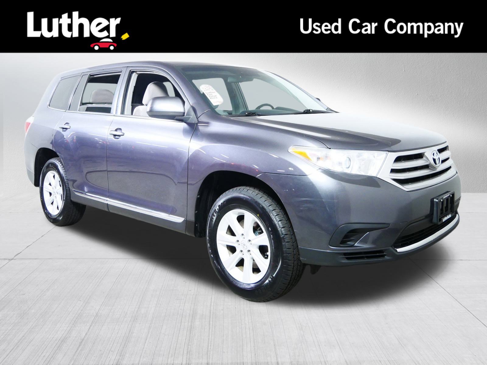 2013 Toyota Highlander Plus's photo