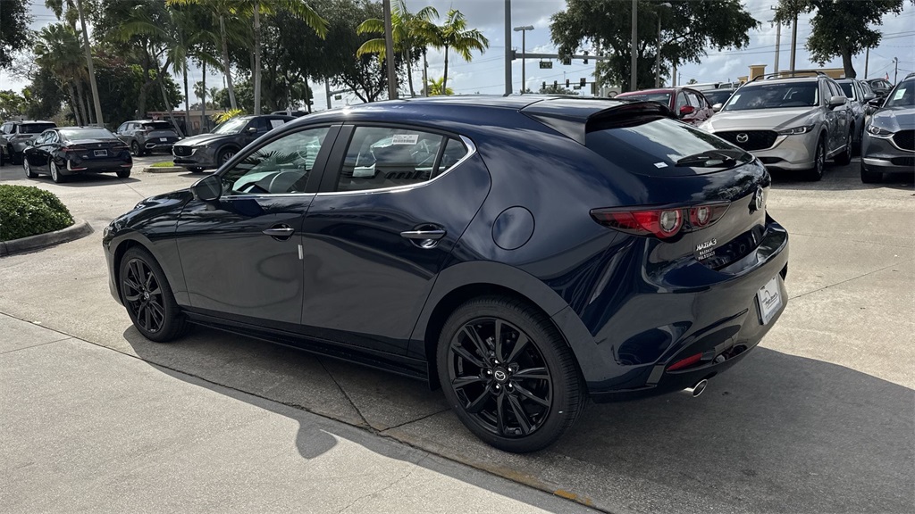 2025 Mazda Mazda3 Hatchback 2.5 Select Sport photo 12