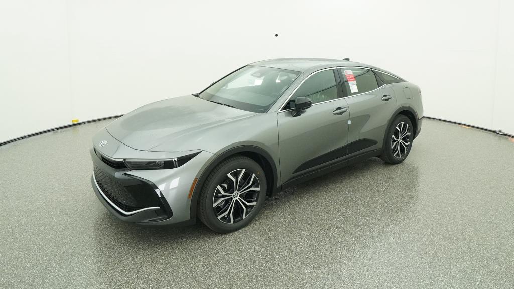 2026 Toyota Crown XLE's photo