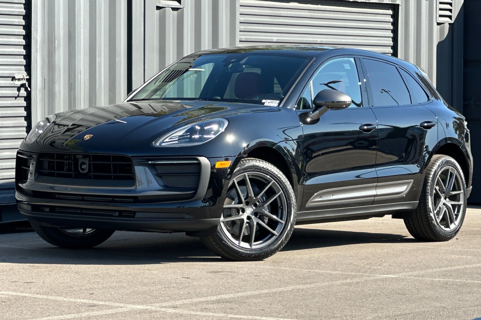 2026 Porsche Macan T