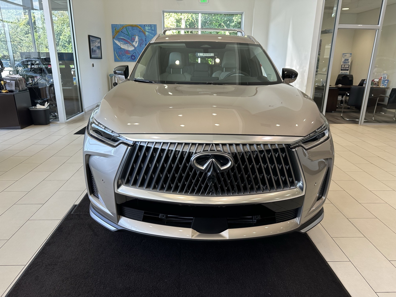 2026 Infiniti QX60 Luxe photo 2