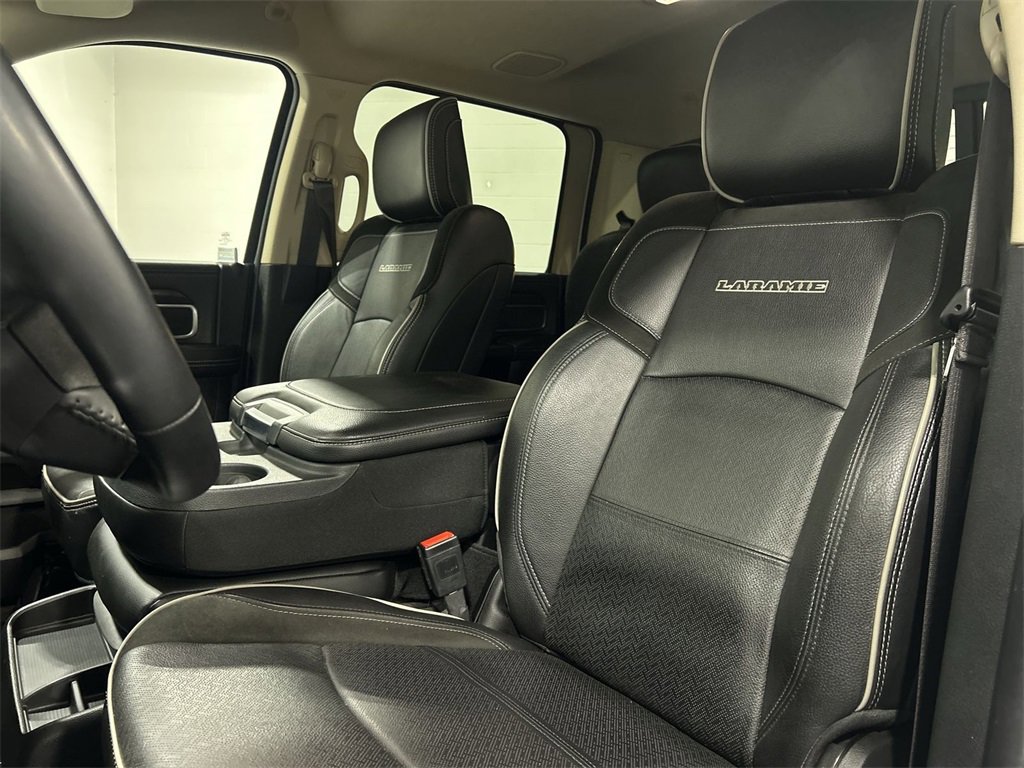 2022 Ram 2500 Laramie photo 12
