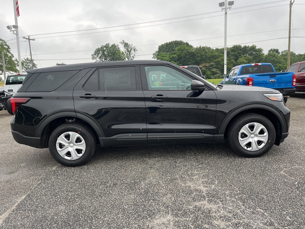2025 Ford Explorer photo 4