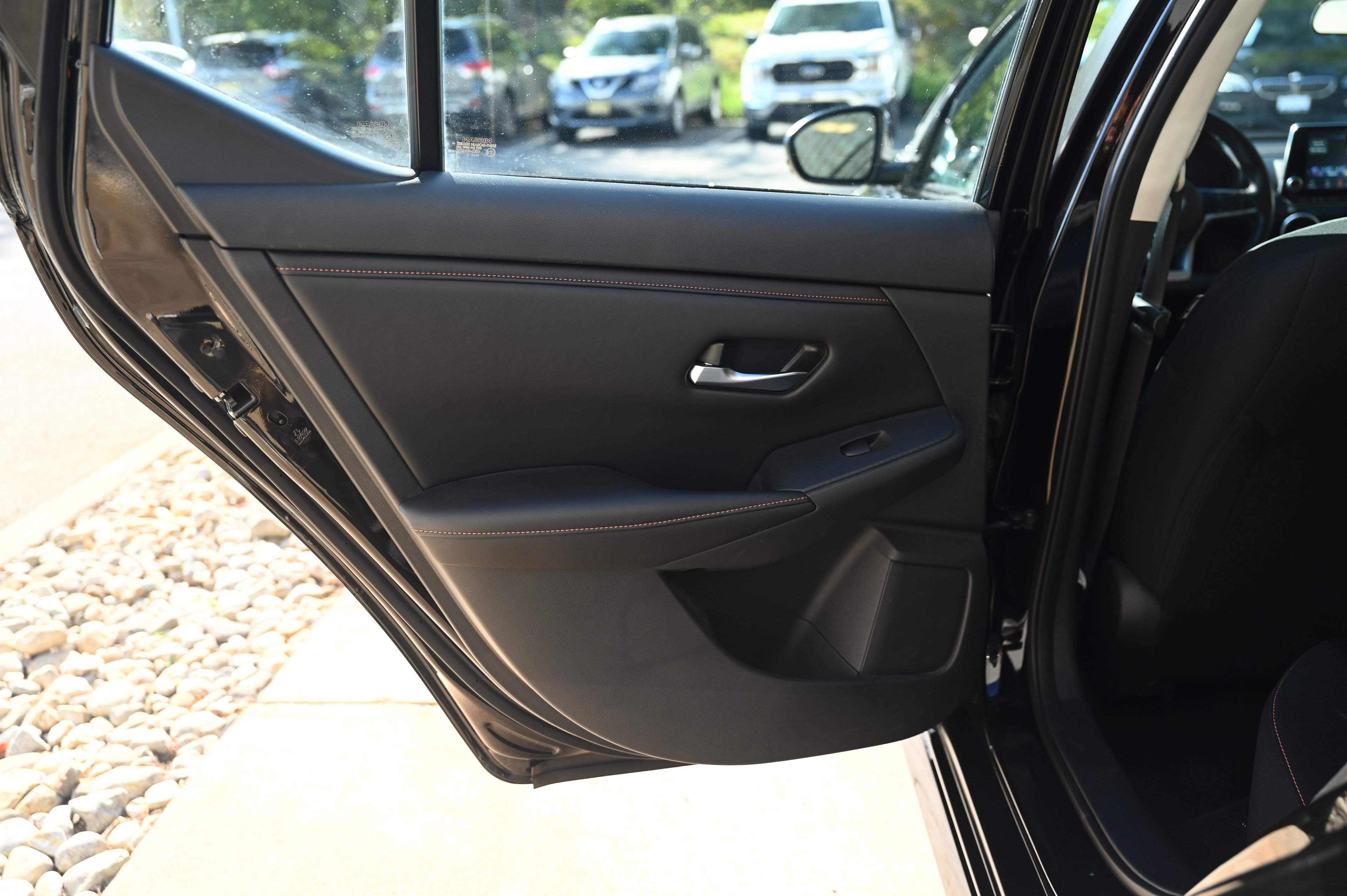 2021 Nissan Sentra SR photo 8