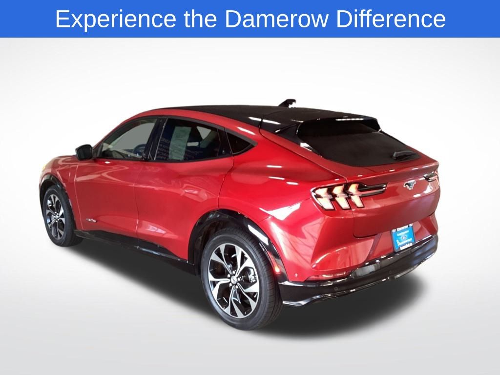 2021 Ford Mustang Mach-E Premium photo 3