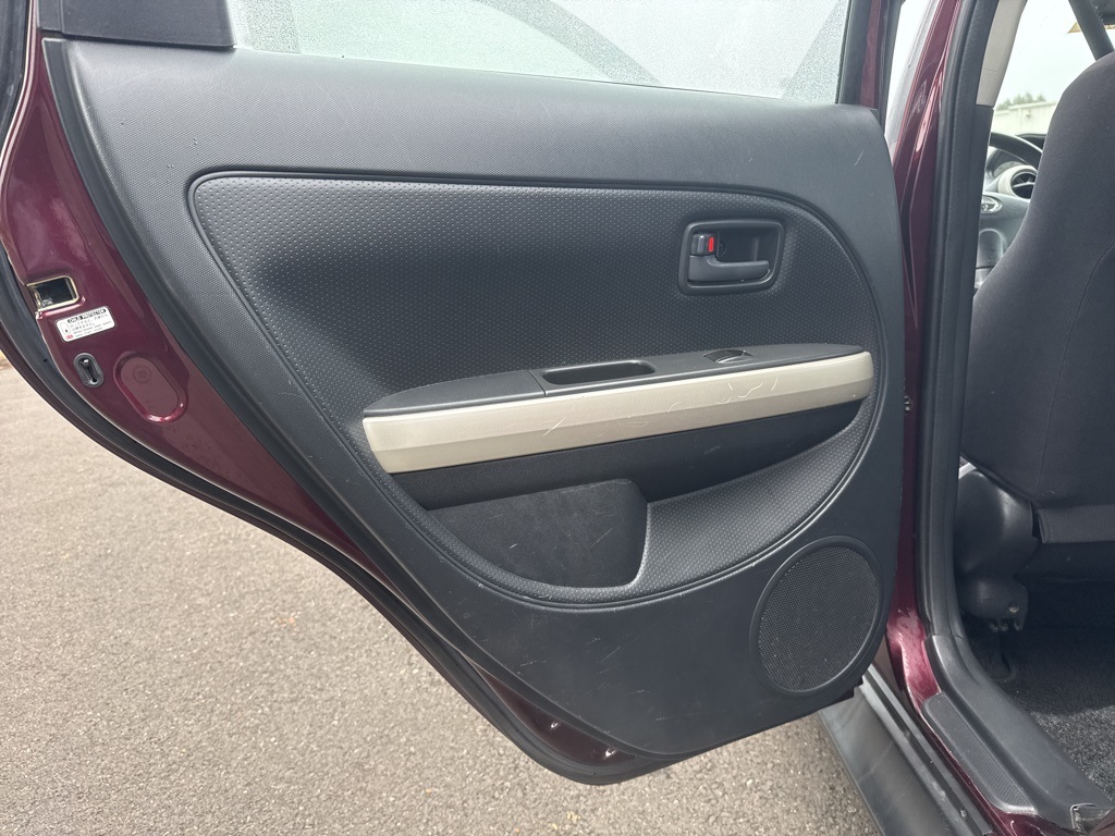 2005 Scion xA Base photo 16