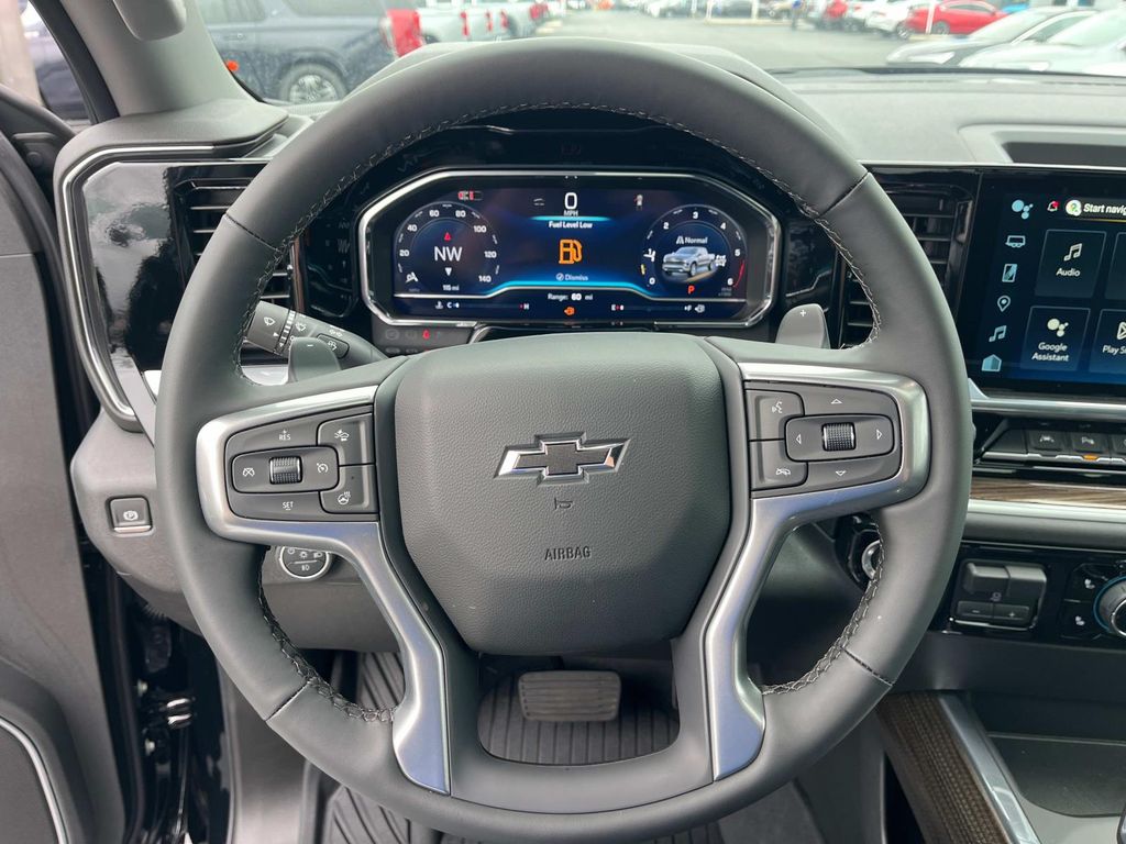2025 Chevrolet Silverado 1500 RST photo 16
