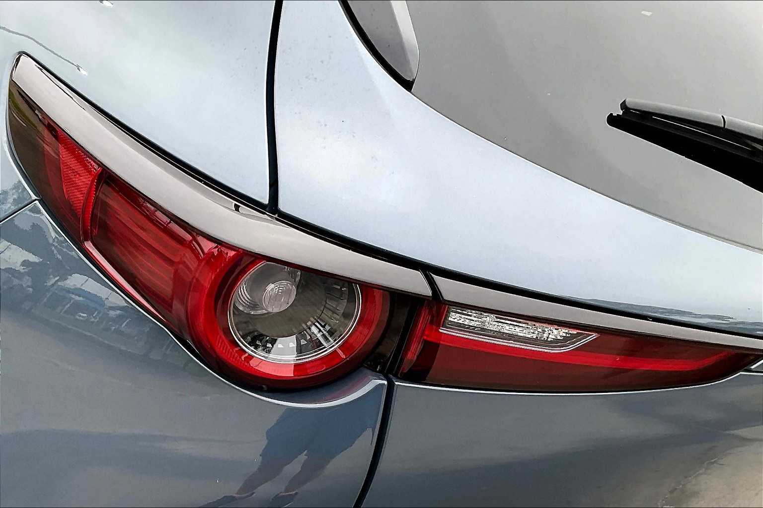 2024 Mazda CX-30 2.5 S Carbon photo 25