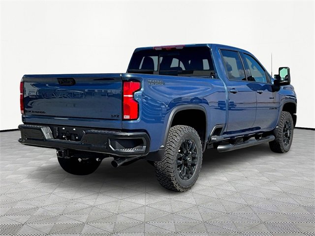 2025 Chevrolet Silverado 2500HD LTZ photo 6