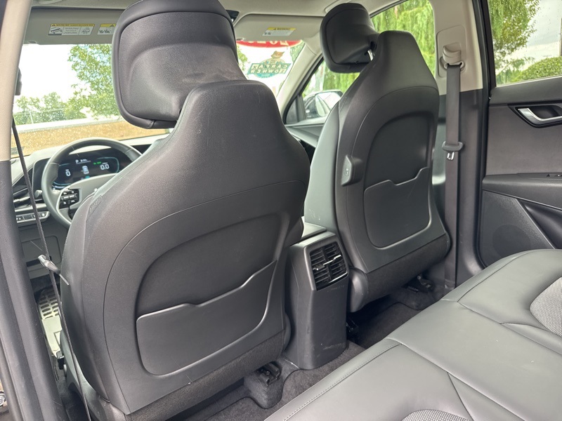 2023 Kia Niro EX Touring photo 32