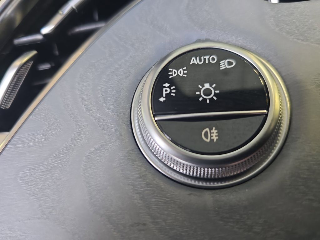 2025 Mercedes Benz E AMG 4MATIC photo 25