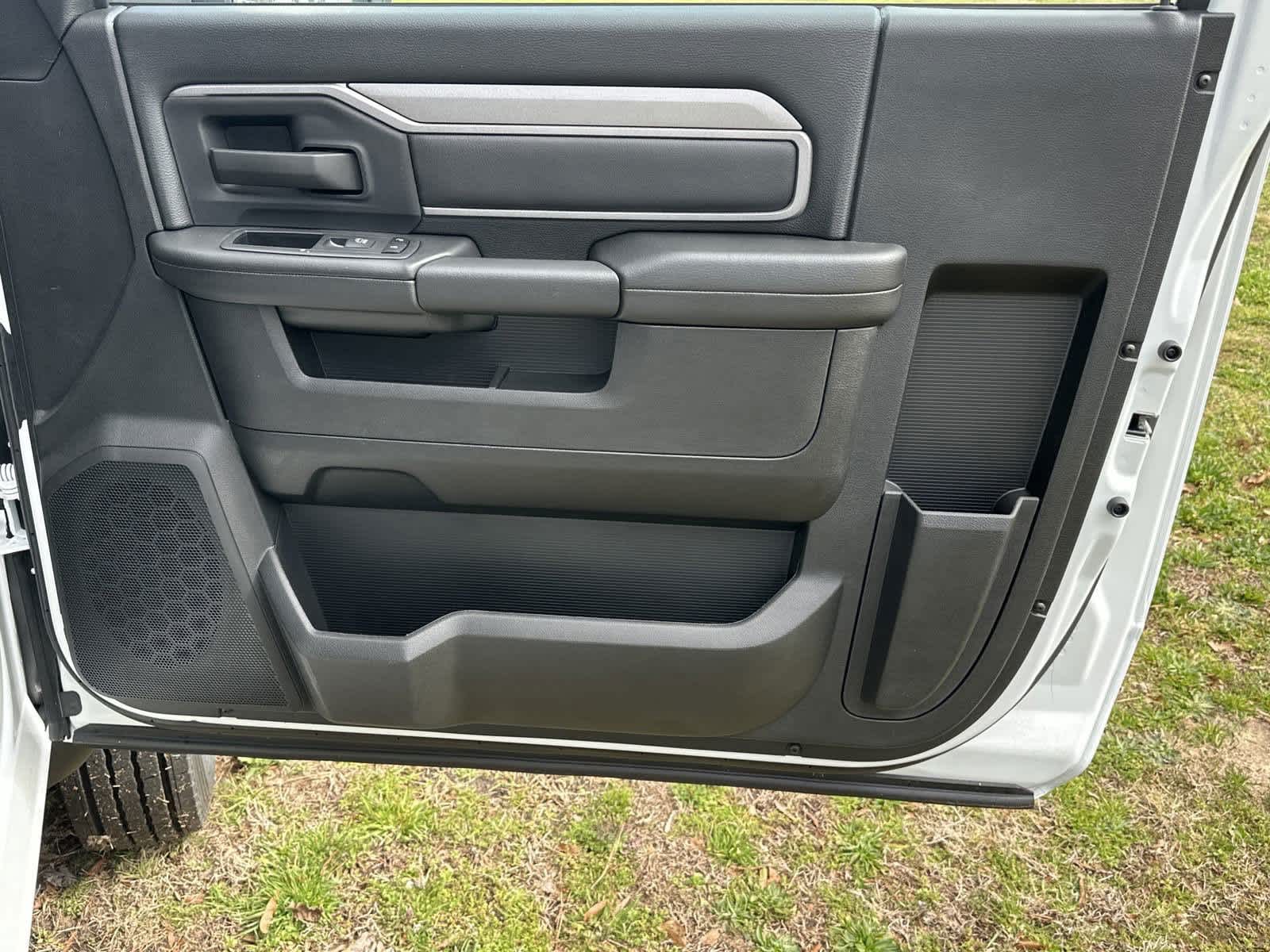 2024 Ram 4500 SLT photo 14