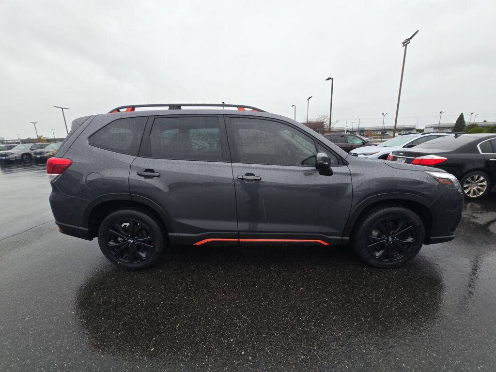 2024 Subaru Forester Sport photo 4