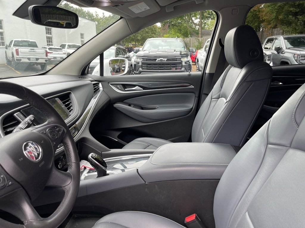 2020 Buick Enclave Essence photo 4