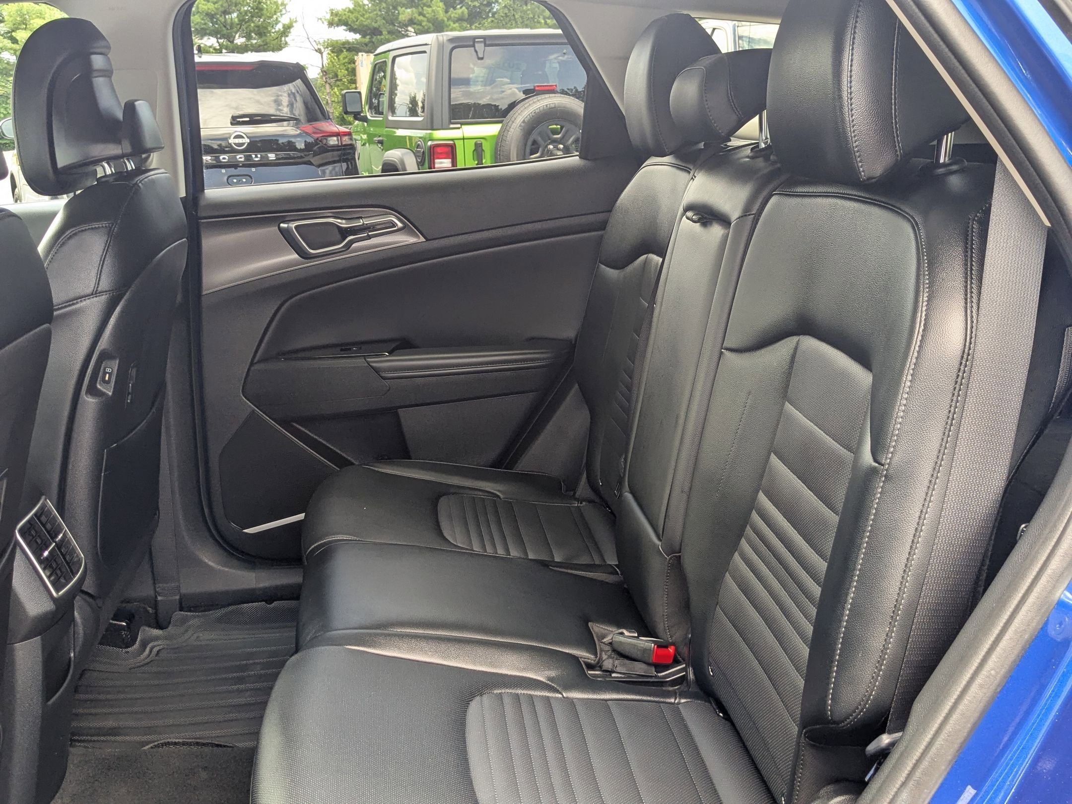 2023 Kia Sportage photo 9