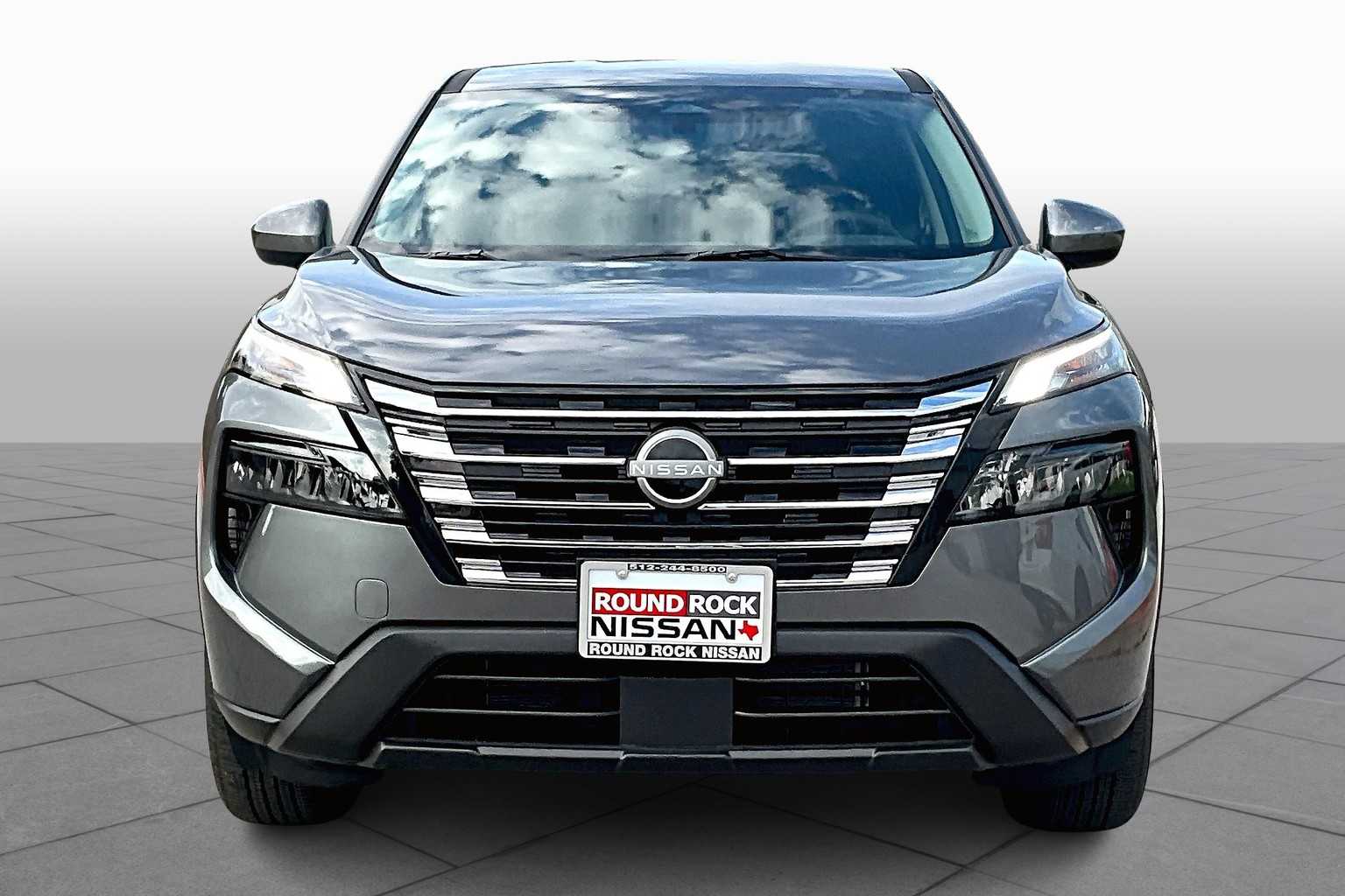 2025 Nissan Rogue SV photo 3