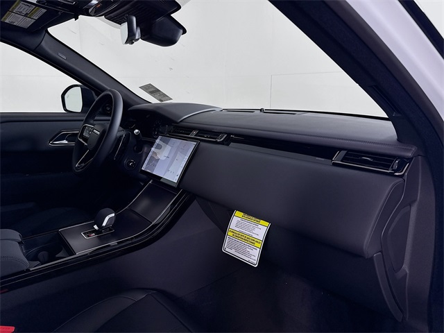 2026 Land Rover Range Rover Velar SE photo 29