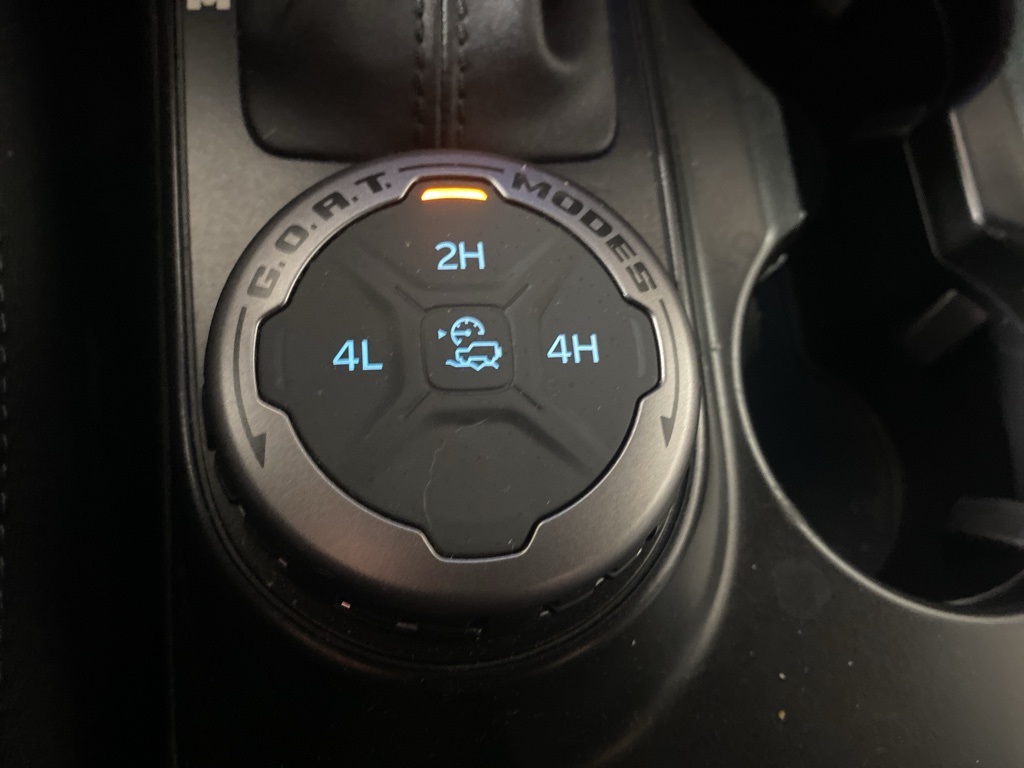 2022 Ford Bronco Black Diamond photo 20