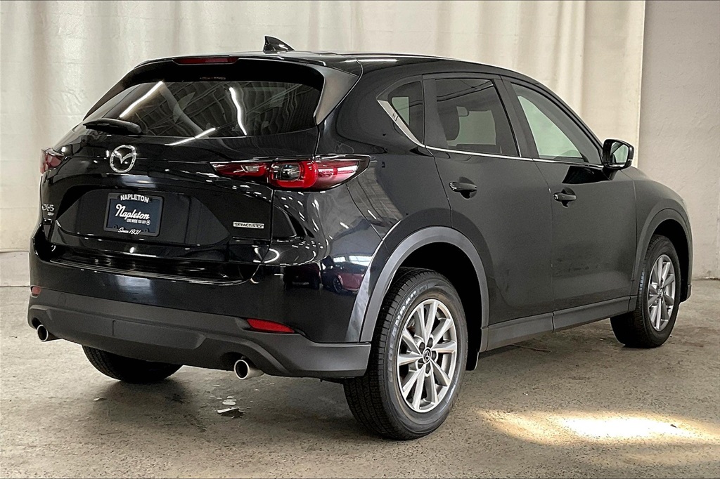 2022 Mazda CX-5 2.5 Select photo 11