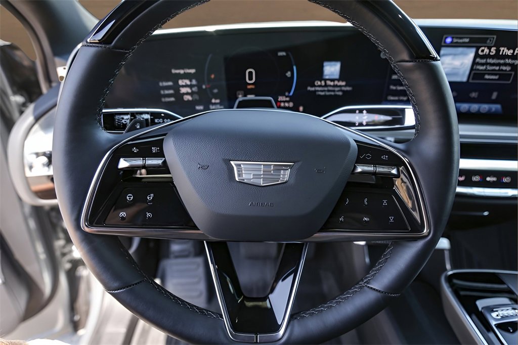 2024 Cadillac Lyriq Luxury photo 10