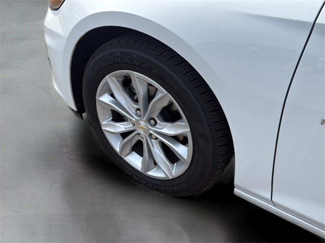 2025 Chevrolet Malibu 1LT photo 25