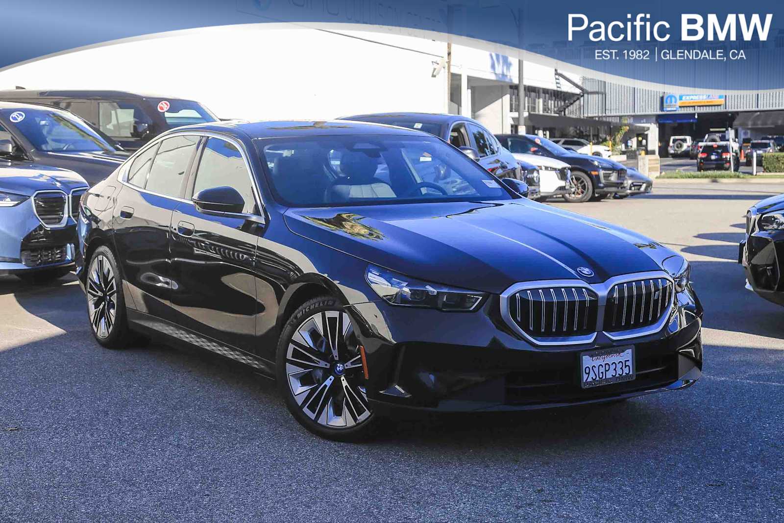 2025 BMW i5 40's photo