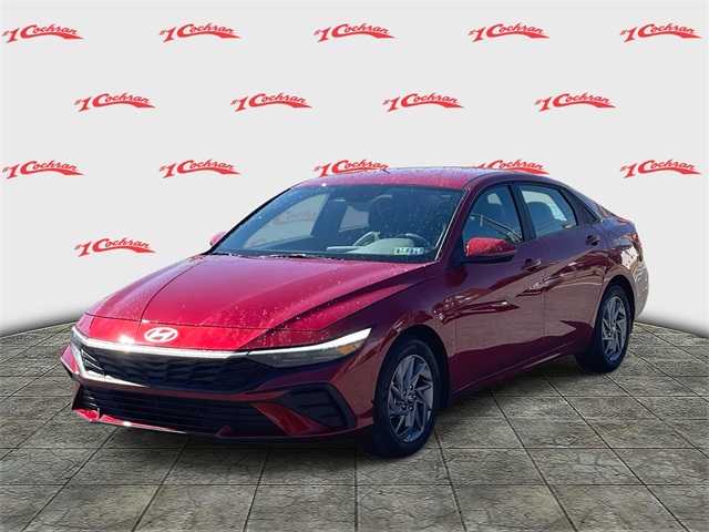 2024 Hyundai Elantra SEL photo 7