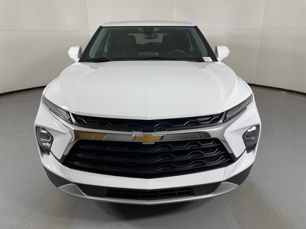 2024 Chevrolet Blazer 2LT photo 3
