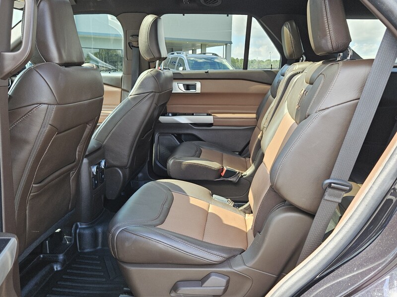 2022 Ford Explorer King Ranch photo 4