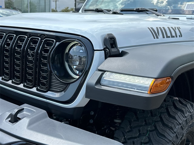 2025 Jeep Wrangler Willys photo 7