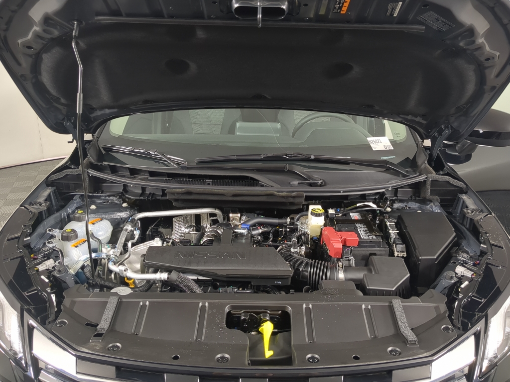 2026 Nissan Rogue SV photo 22
