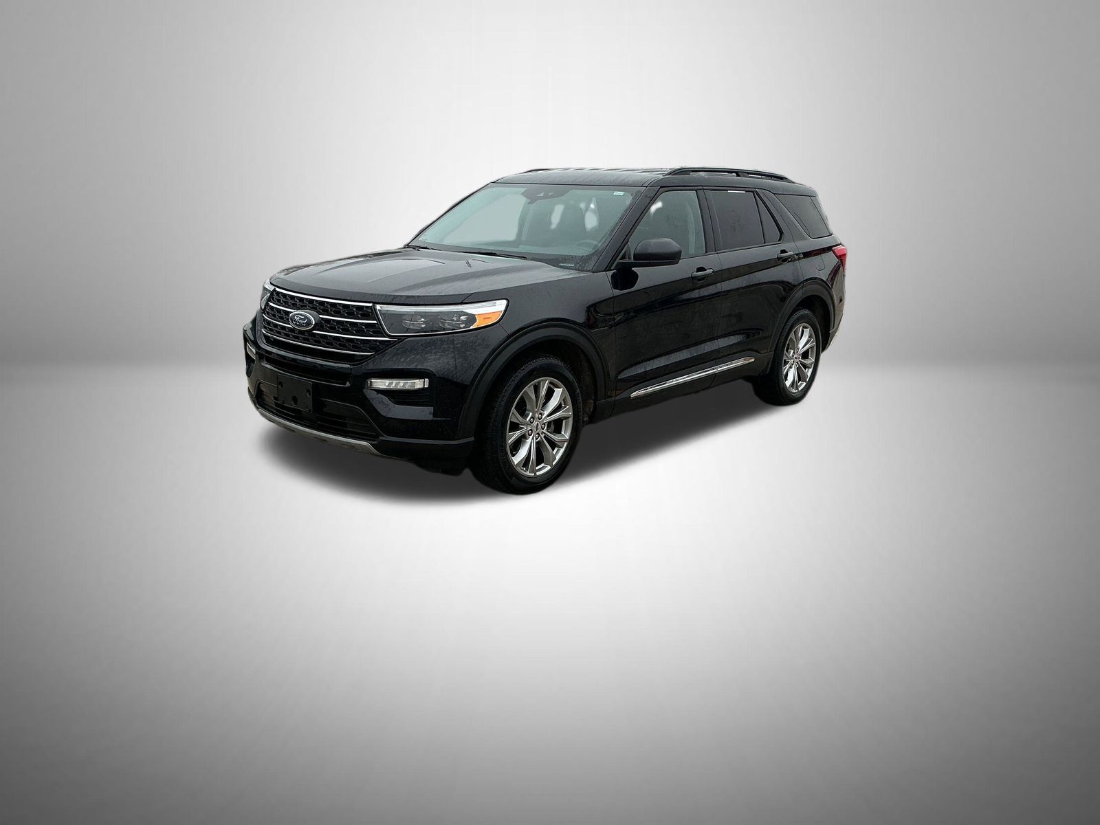 2023 Ford Explorer XLT's photo