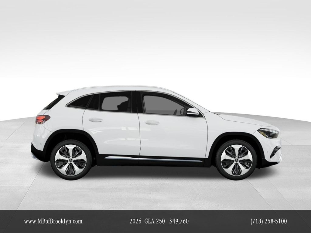 2026 Mercedes Benz GLA 250 4MATIC photo 2
