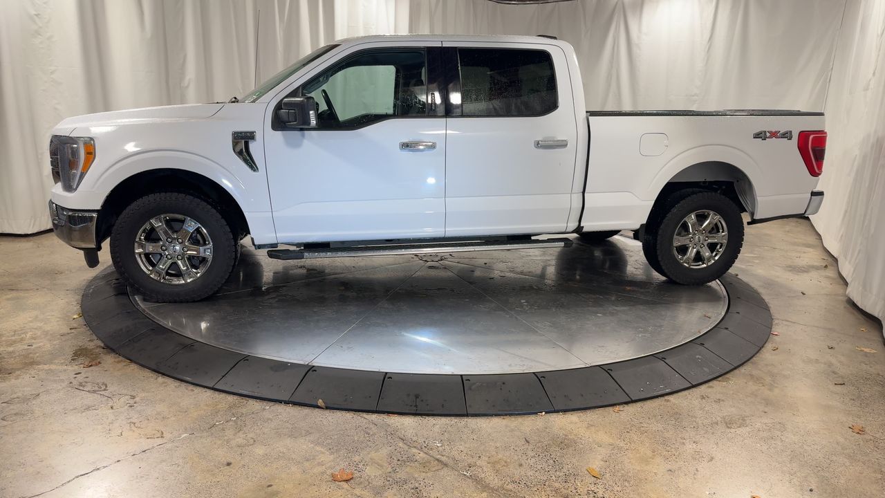 2021 Ford F-150 XLT photo 3