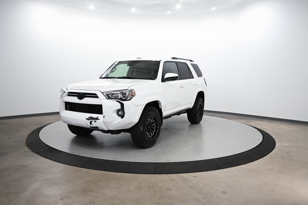 2022 Toyota 4Runner Trail photo 3