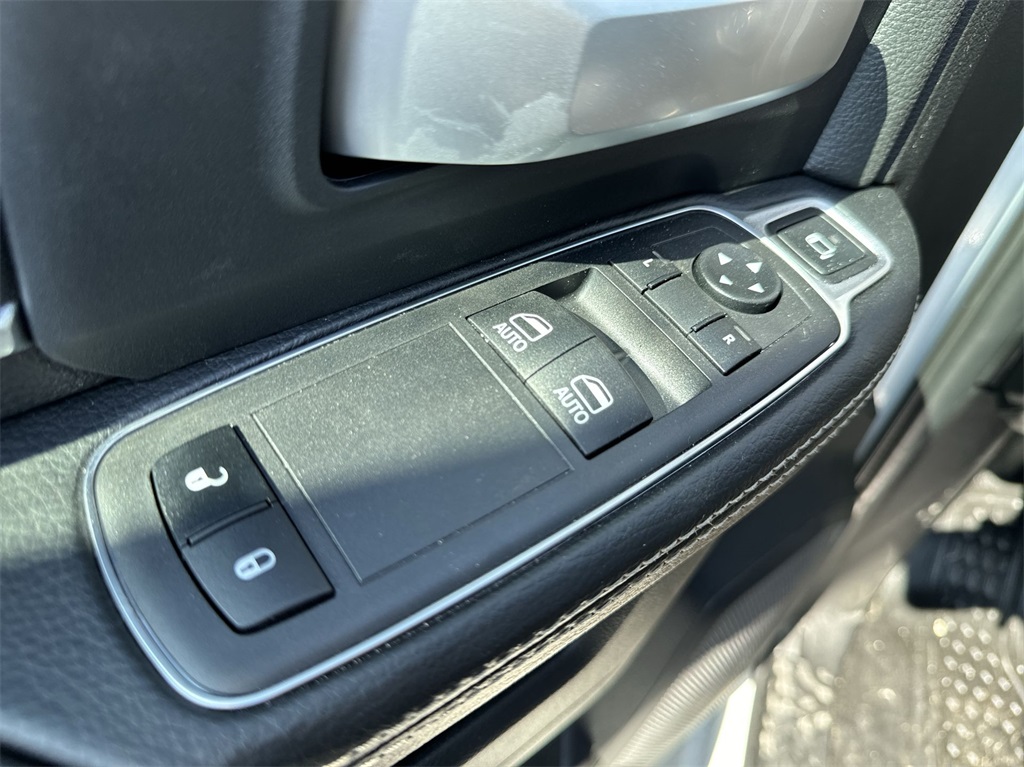 2024 Ram 2500 Big Horn photo 13