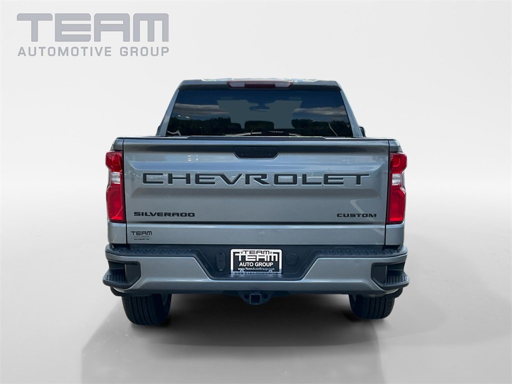 2021 Chevrolet Silverado 1500 Custom photo 6