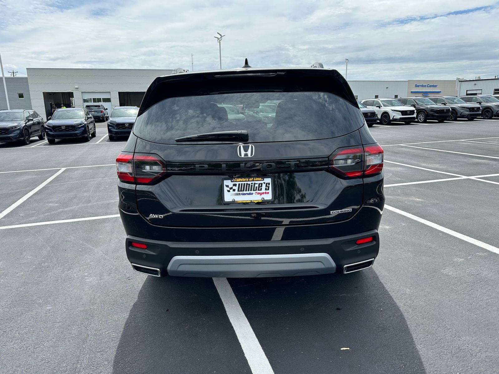 2025 Honda Pilot Touring photo 3