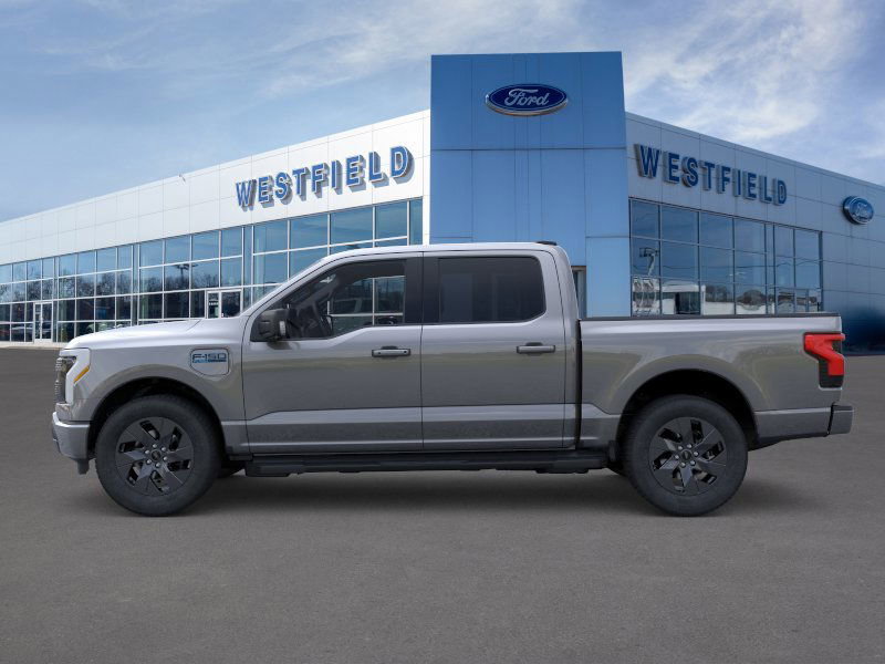 2025 Ford F-150 Lightning photo 3