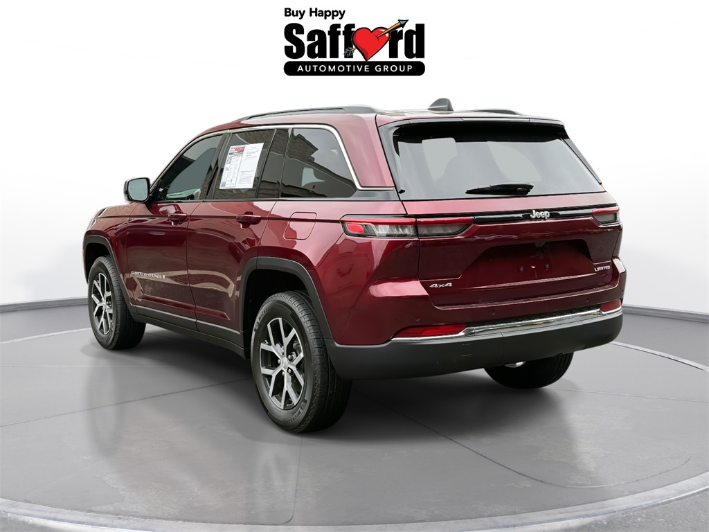 2025 Jeep Grand Cherokee Limited photo 3